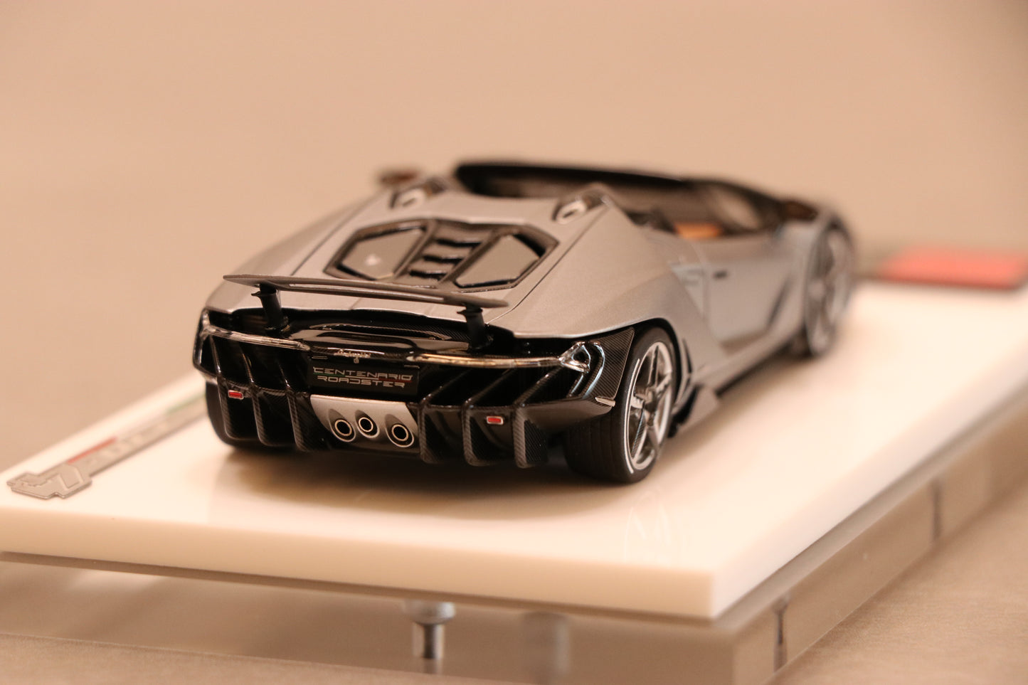 Make Up Eidolon Lamborghini Centenario Roadster LP770-4 2016 Rear Wing up in Argent Centenario