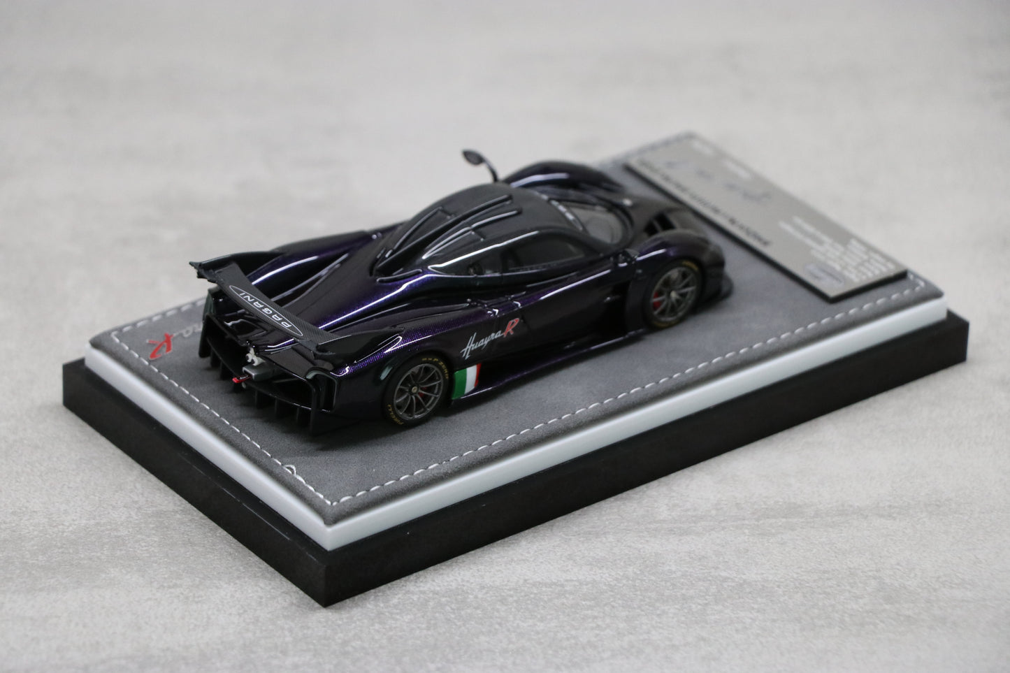 Pagani Huayra R in Andromeda — 04