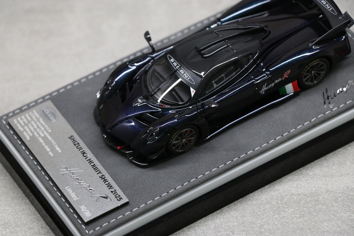 Pagani Huayra R in Andromeda — 01