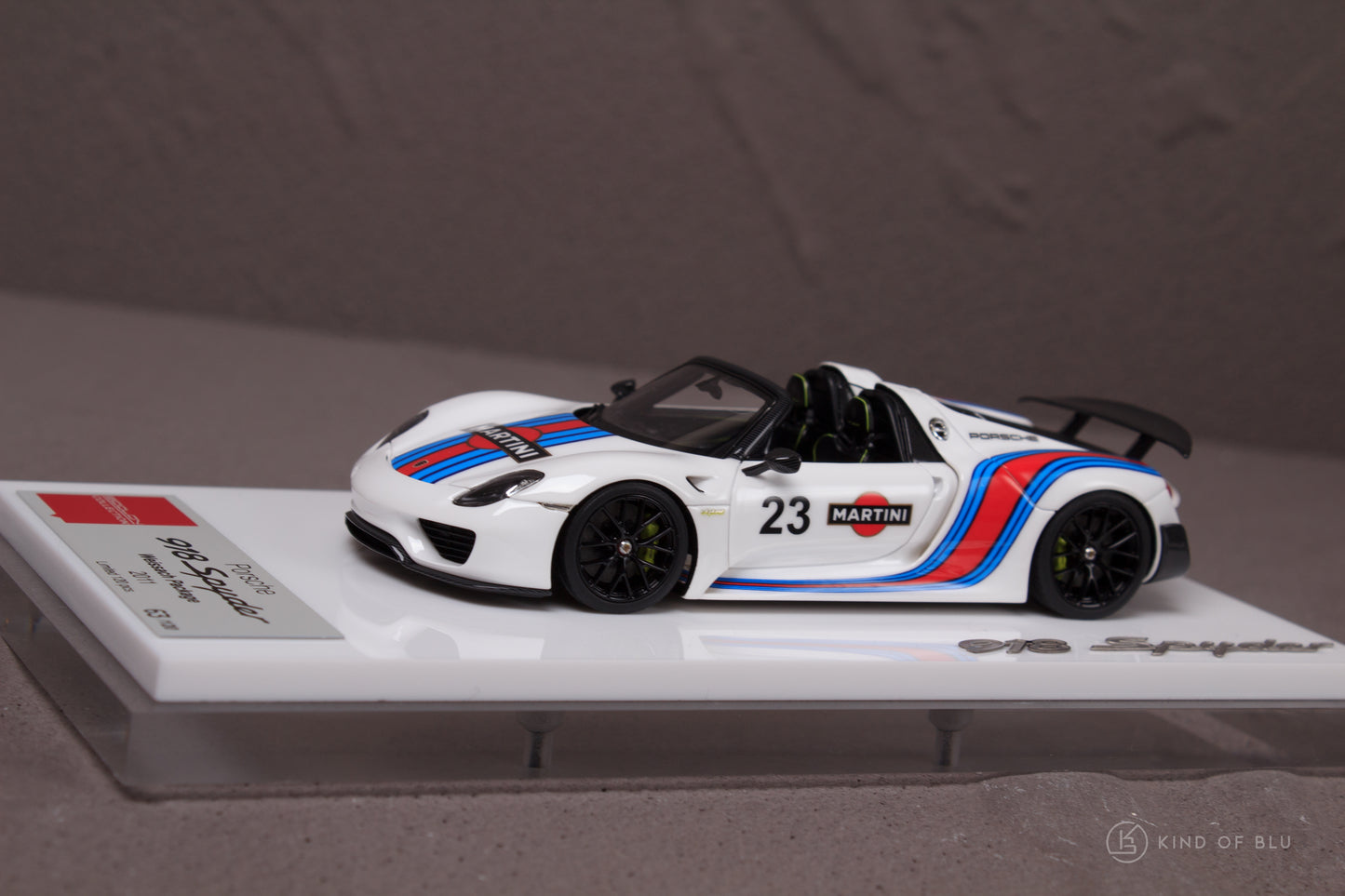 Porsche 918 Spyder weissach package 2011 Rear Wing up in Martini Livery — em812a 8