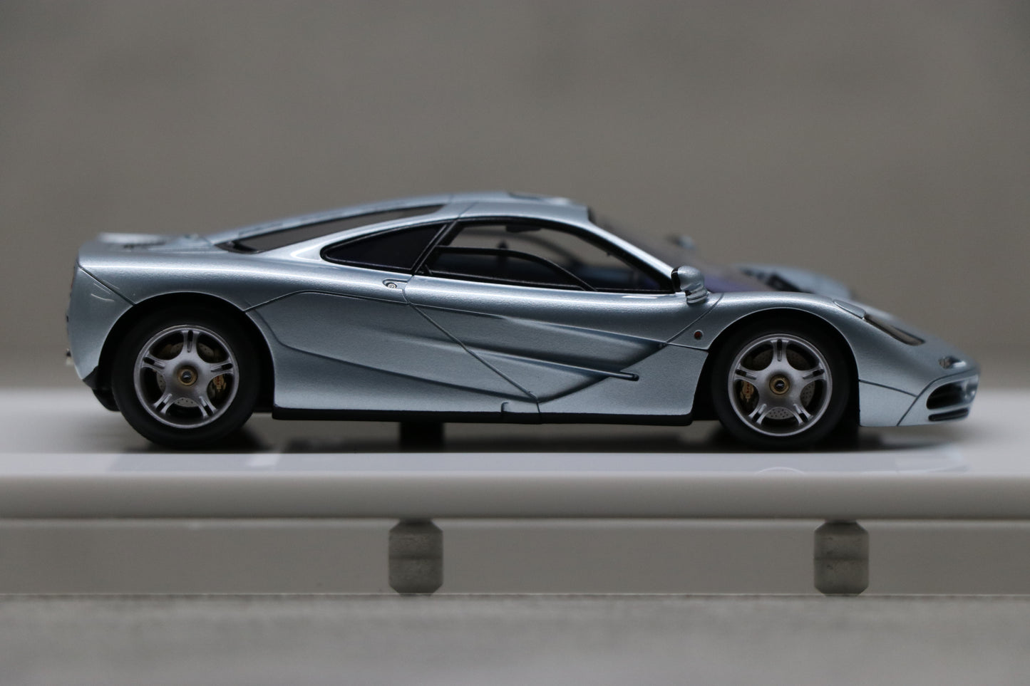 Make Up Eidolon McLaren F1 Roadcar 1994 in Pale Blue Metallic