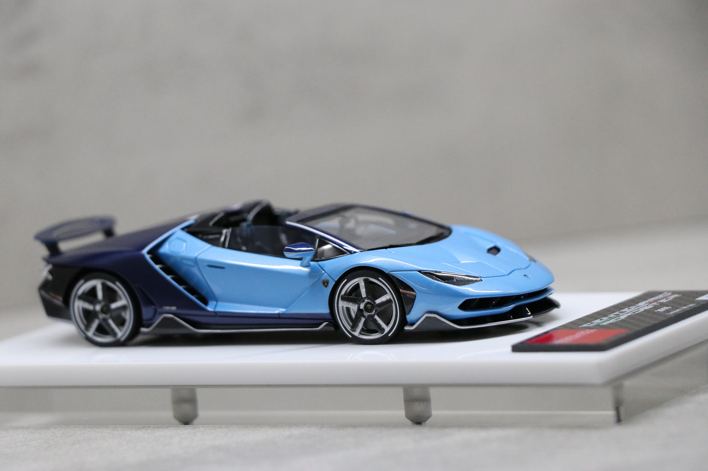 Make Up Eidolon Lamborghini Centenario Roadster LP770-4 2016 Rear Wing up in Blu Cepheus & Blu Hera