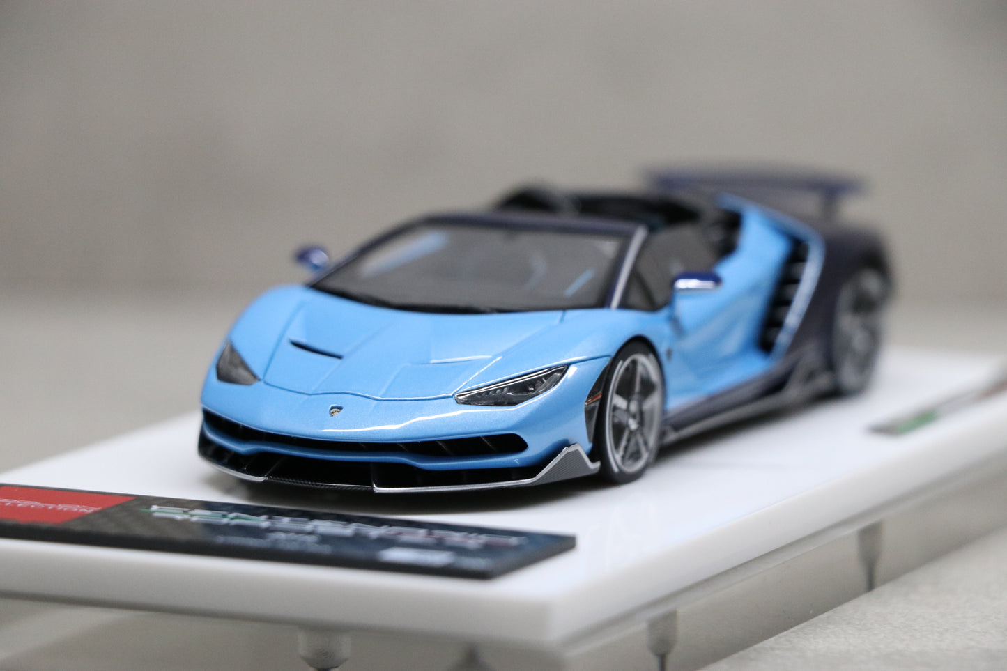 Make Up Eidolon Lamborghini Centenario Roadster LP770-4 2016 Rear Wing up in Blu Cepheus & Blu Hera