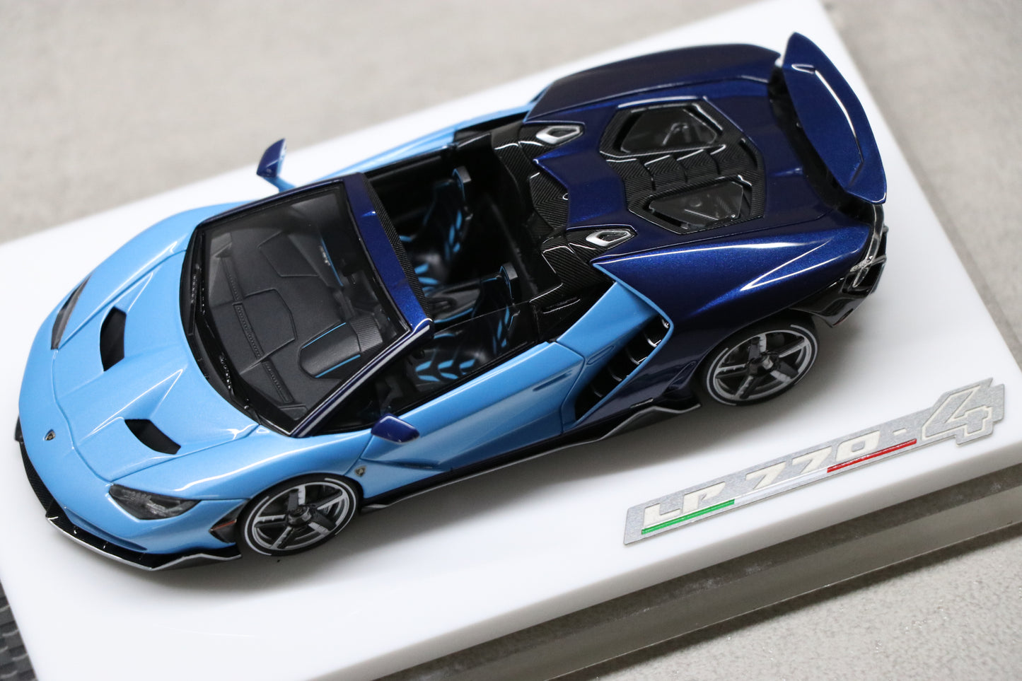 Make Up Eidolon Lamborghini Centenario Roadster LP770-4 2016 Rear Wing up in Blu Cepheus & Blu Hera