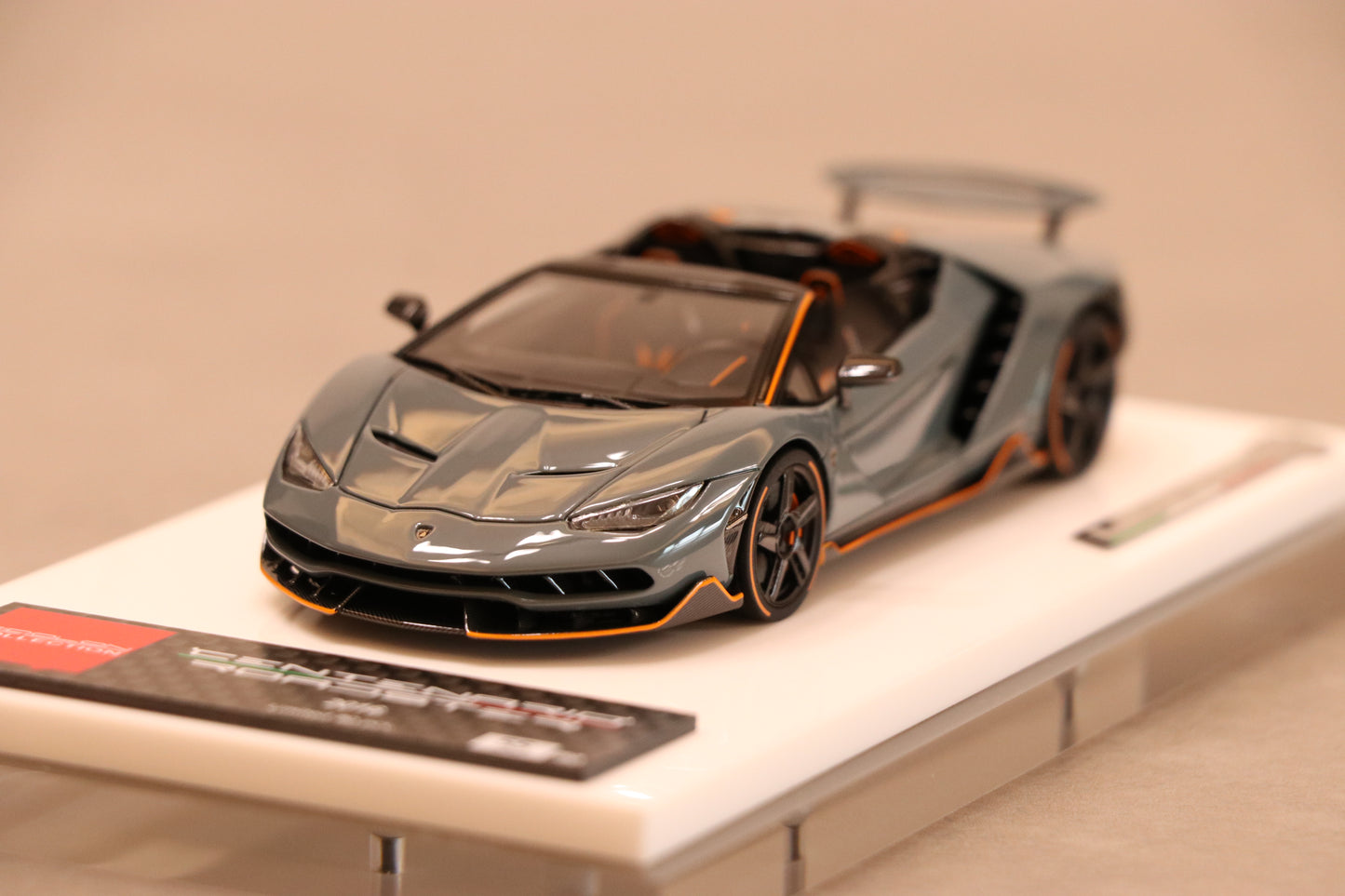 Make Up Eidolon Lamborghini Centenario Roadster LP770-4 2016 Rear Wing up in Grigio Telesto