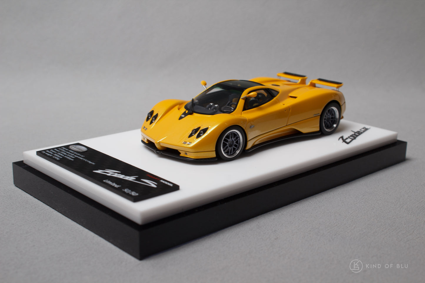 Pagani Zonda C12S in Giallo Ginevra - lg430003b 3