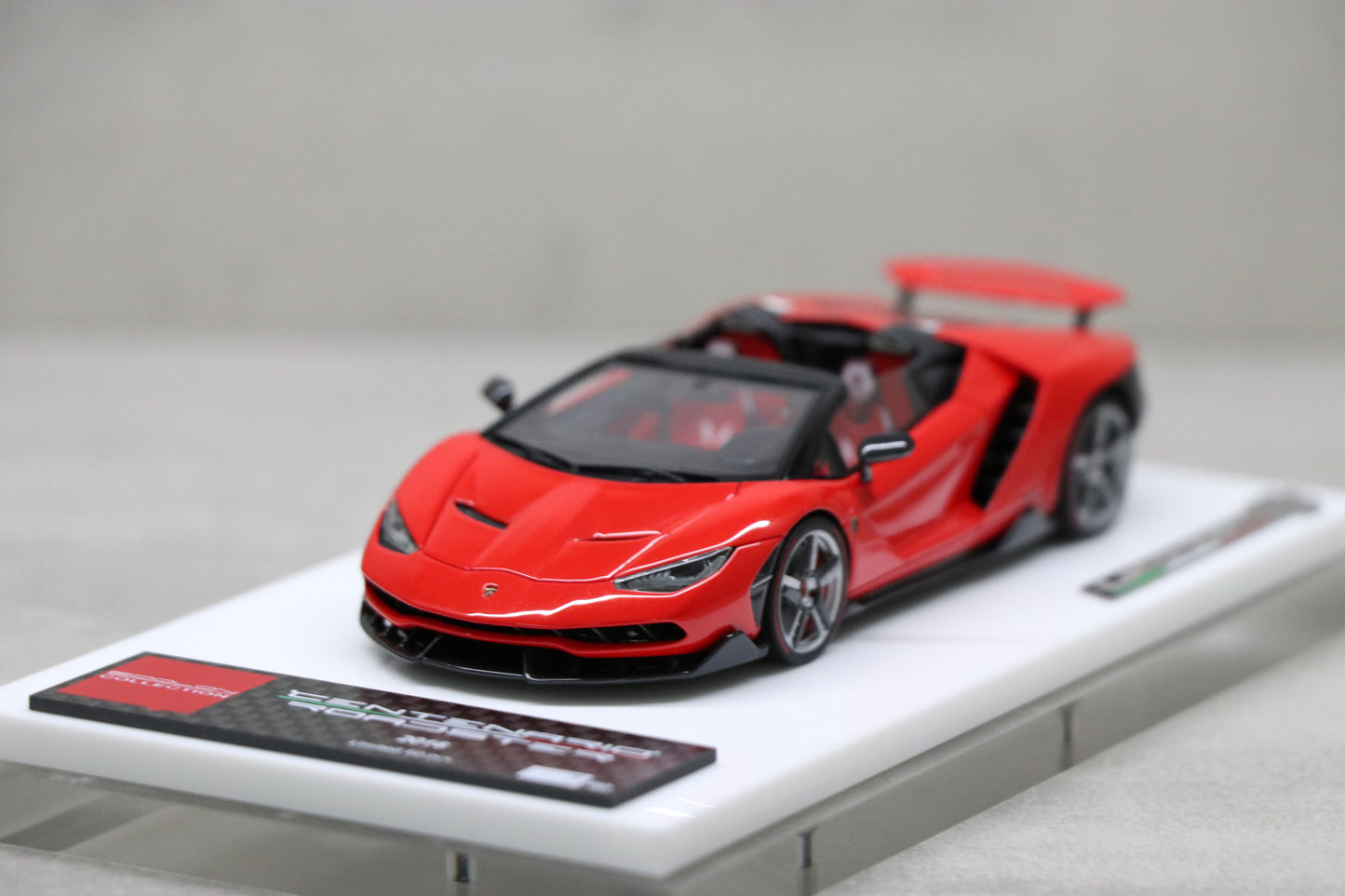 Lamborghini Centenario Roadster LP770-4 2016 Rear Wing up in Rosso Mars — weixin image 20250904165319 2929 365