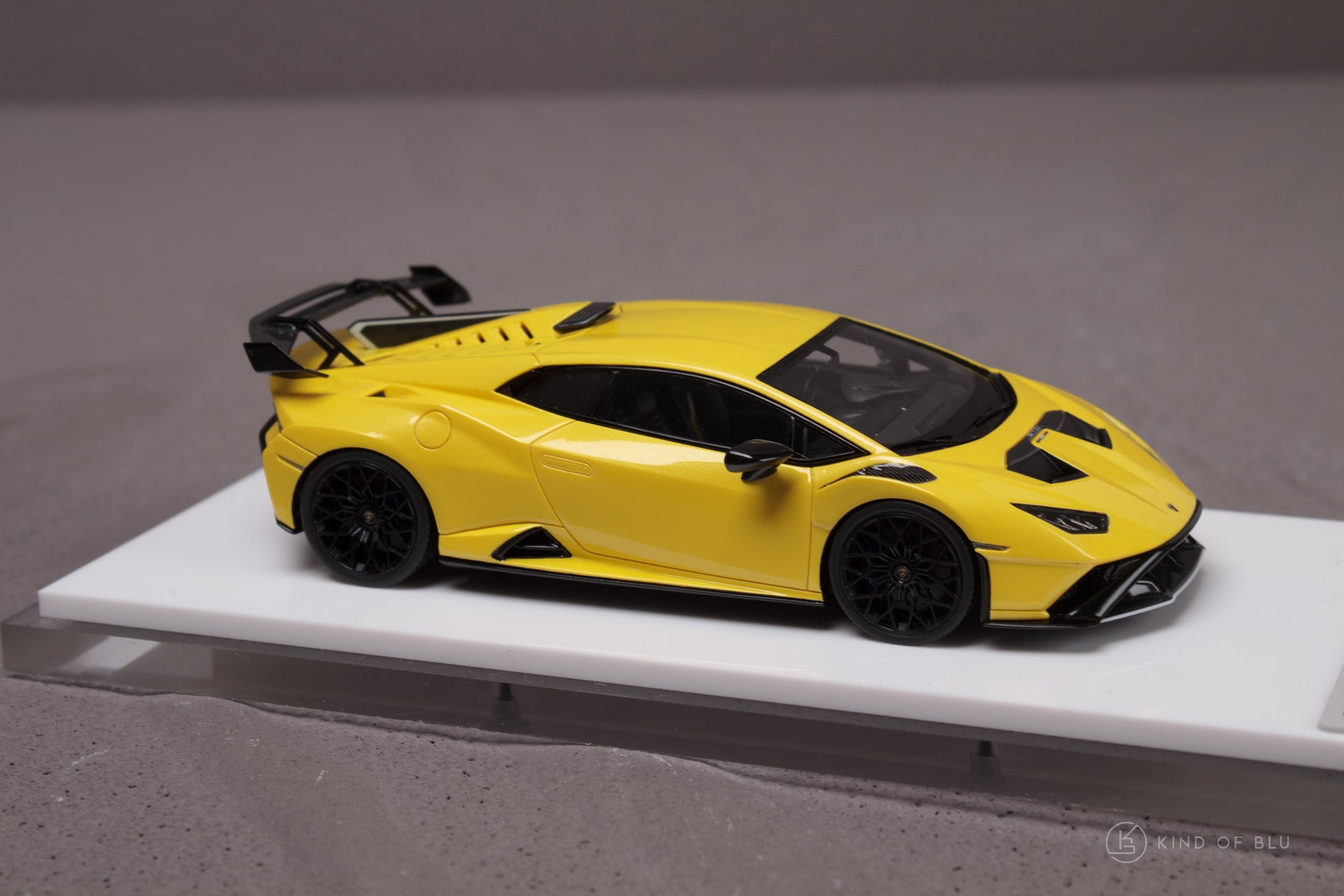 Lamborghini Huracan STO 2021 in Giallo Belenus — em737c 5