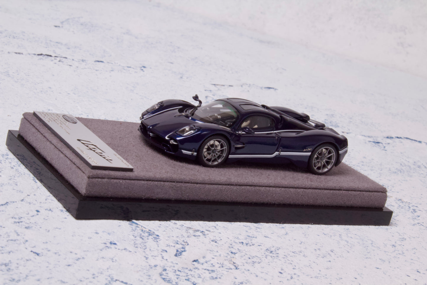 Pagani Utopia in Blu Argentina — 01