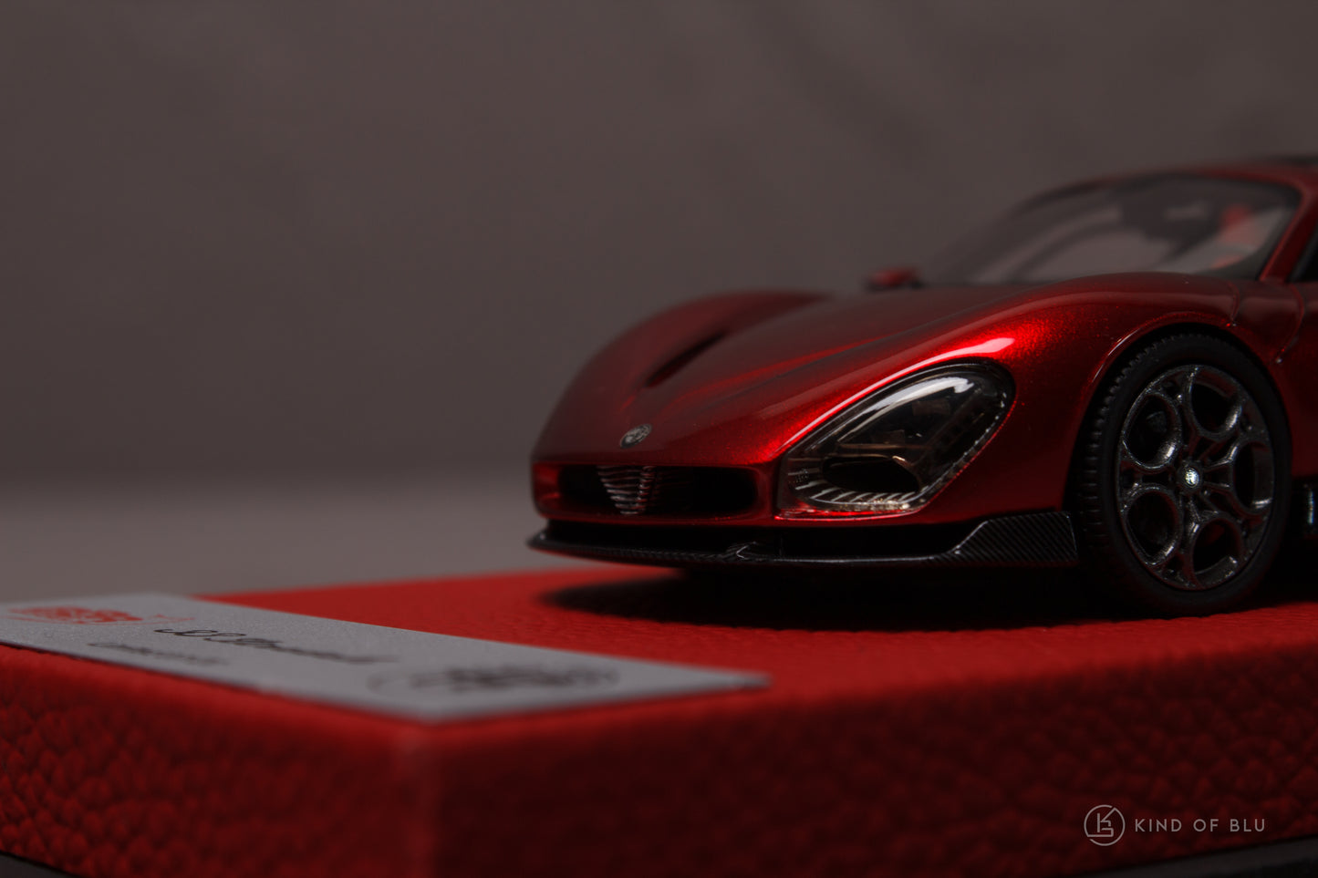 Alfa Romeo 33 Stradale in Rosso Villa D'Este — bbrc317apre 8