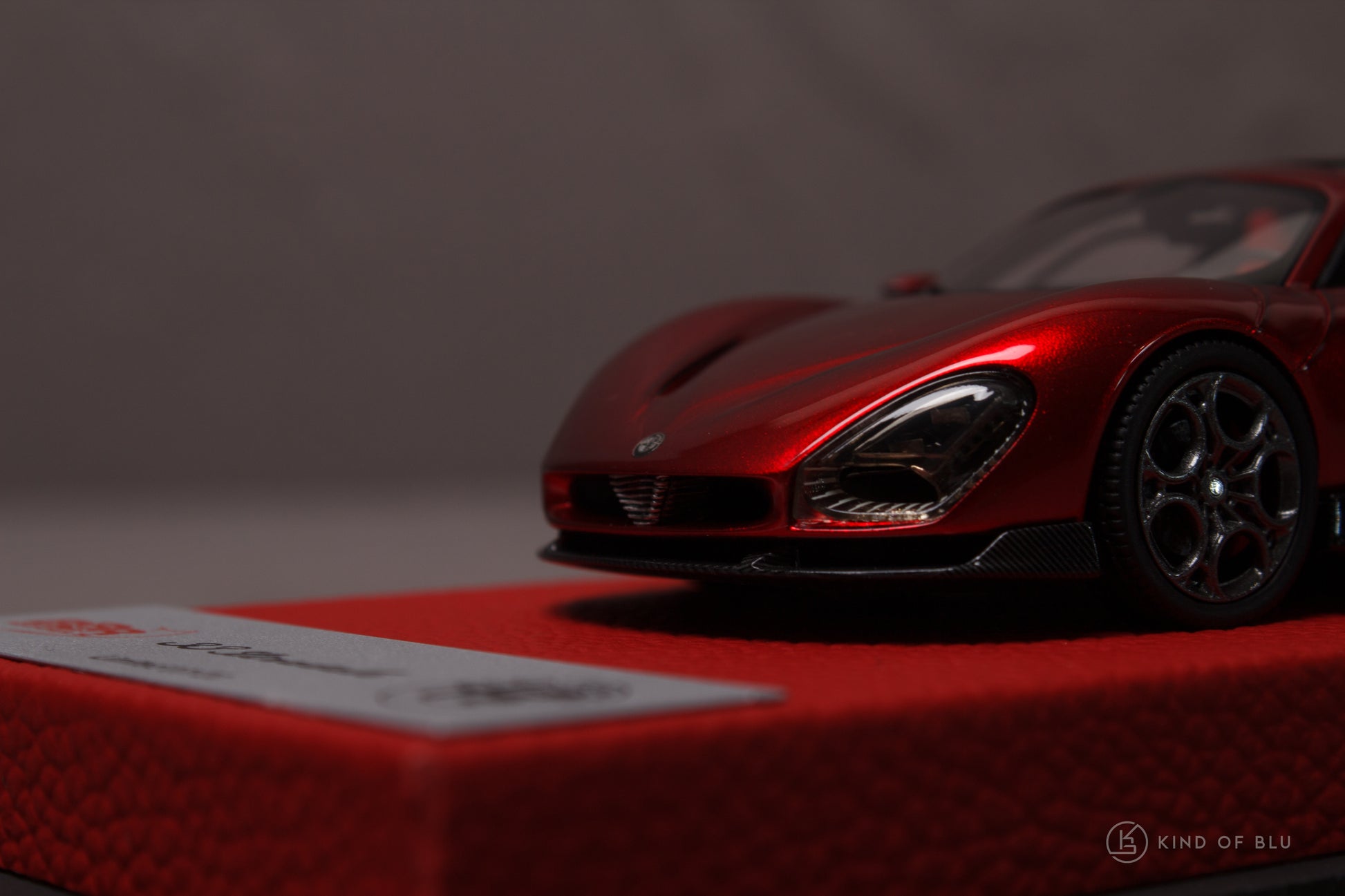 Alfa Romeo 33 Stradale in Rosso Villa D'Este — bbrc317apre 8