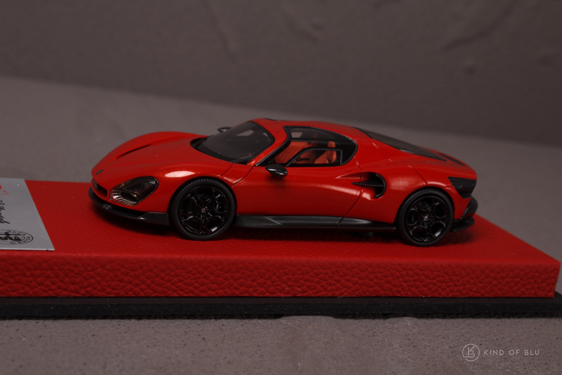 Alfa Romeo 33 Stradale in Arancione — bbrc317cpre 9