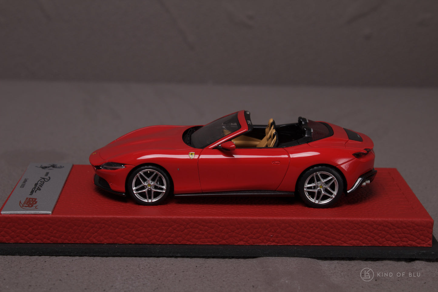 Ferrari Roma Spider in Rosso Corsa (Premium Series) - bbrc282bpre 2