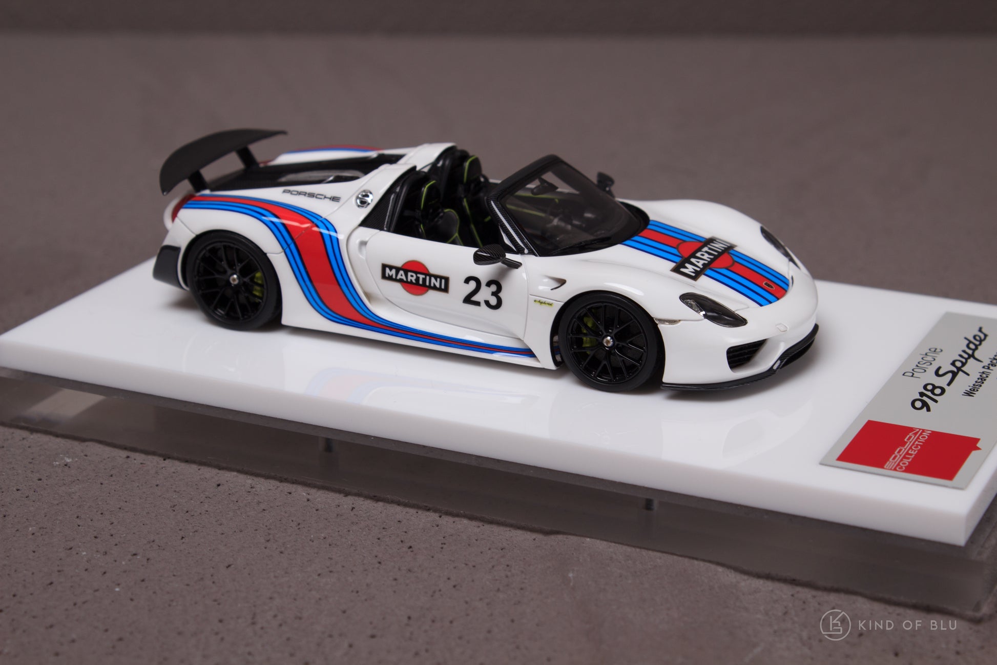 Porsche 918 Spyder weissach package 2011 Rear Wing up in Martini Livery — em812a 4