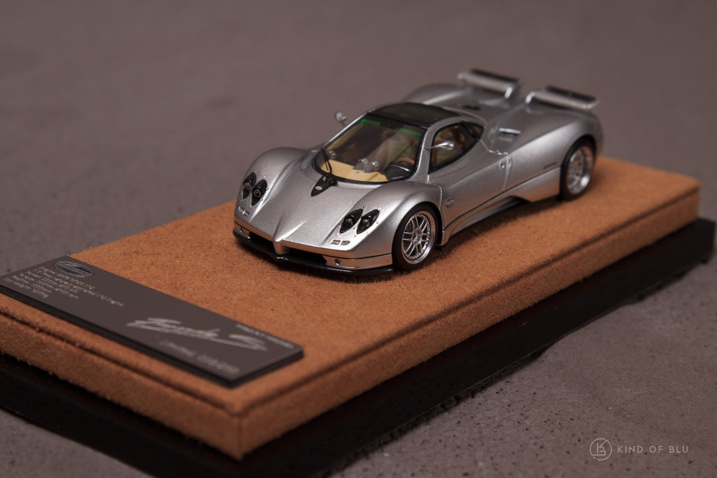 Pagani Zonda C12S in Grigio Montecarlo 1:64 — fg 64 zondac12s a 1