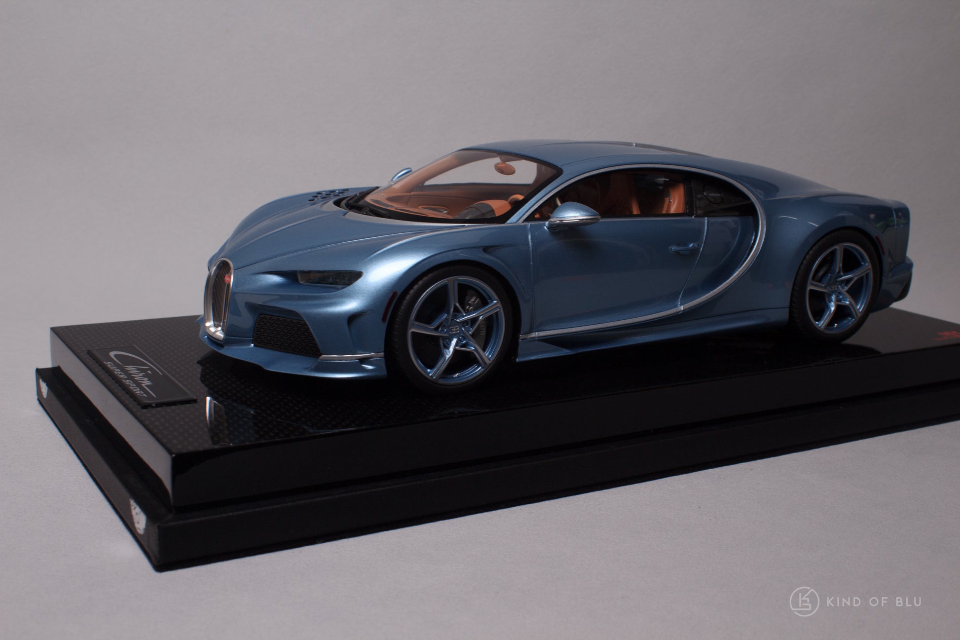 Bugatti Super Sport in Atlantic Blue - bug012e 3