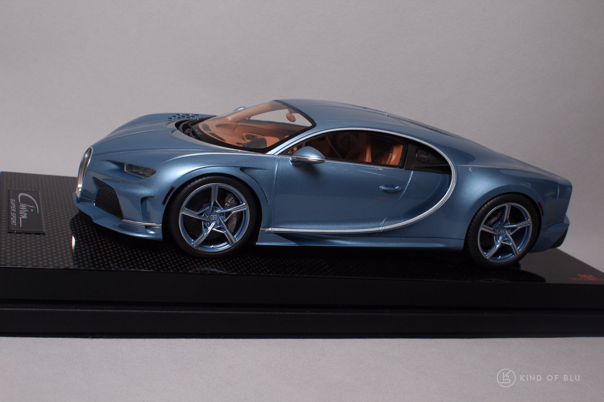 Bugatti Super Sport in Atlantic Blue - bug012e 9