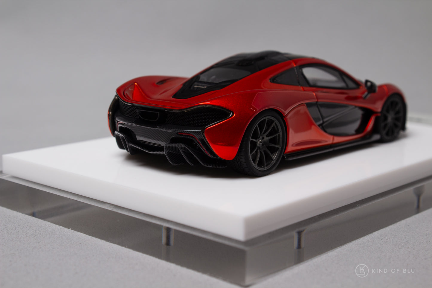 McLaren P1 2013 in Volcano Orange - em741c 4