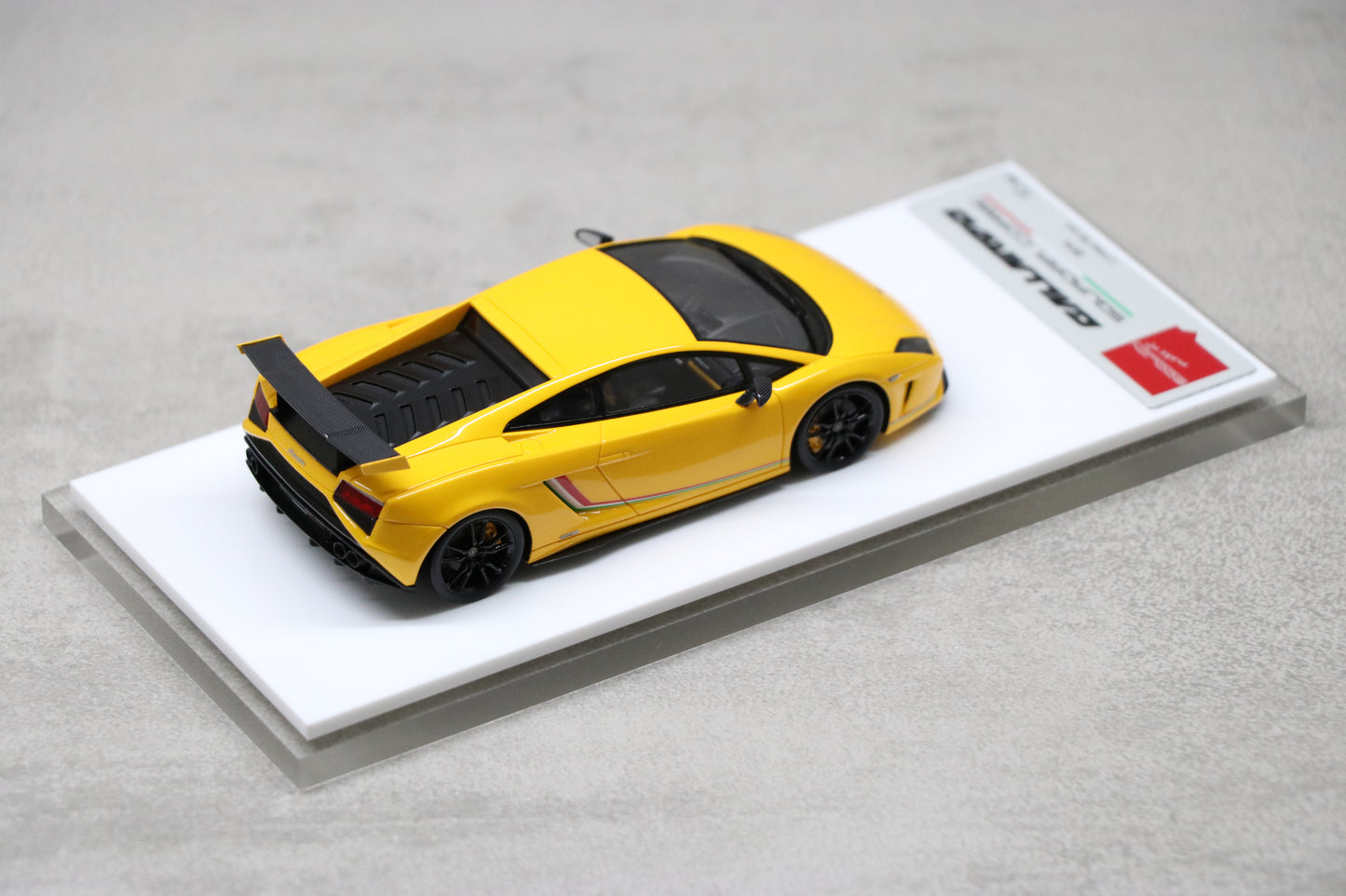 Lamborghini Gallardo LP570-4 Squadra Corse 2014 in Giallo Midas — 05