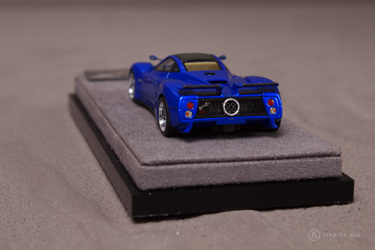Pagani Zonda C12S in Blu Franci 1:64 — fg 64 zondac12s e 6