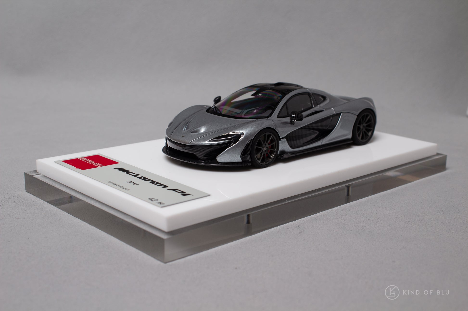 McLaren P1 2013 in Ice Silver Metallic - em741e 3