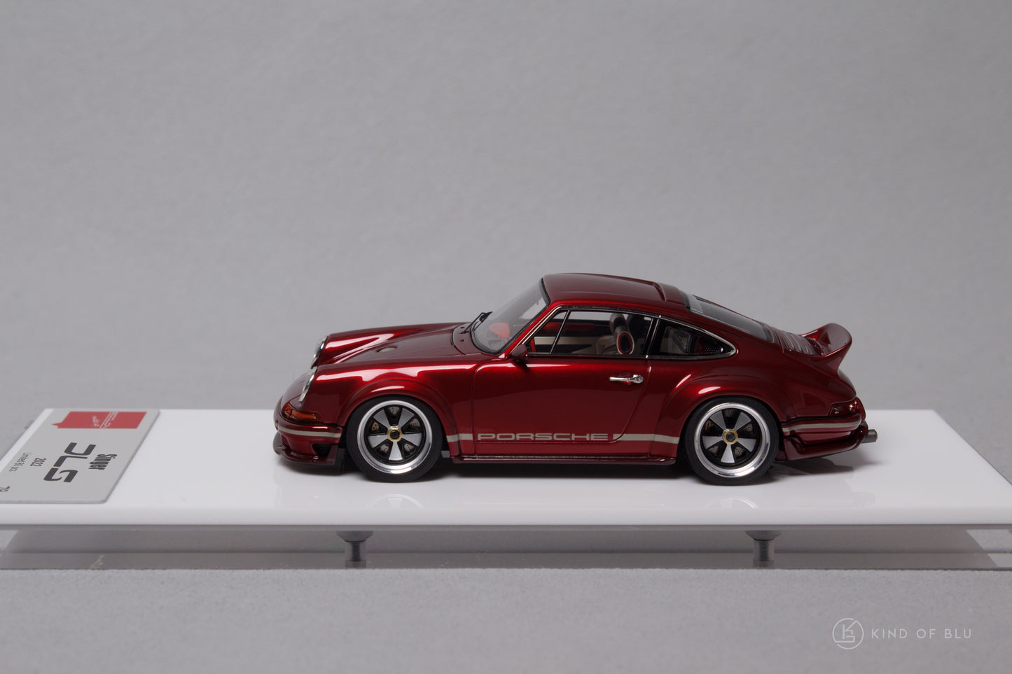 Singer 911 DLS in Cherry Red Metallic - 1 2