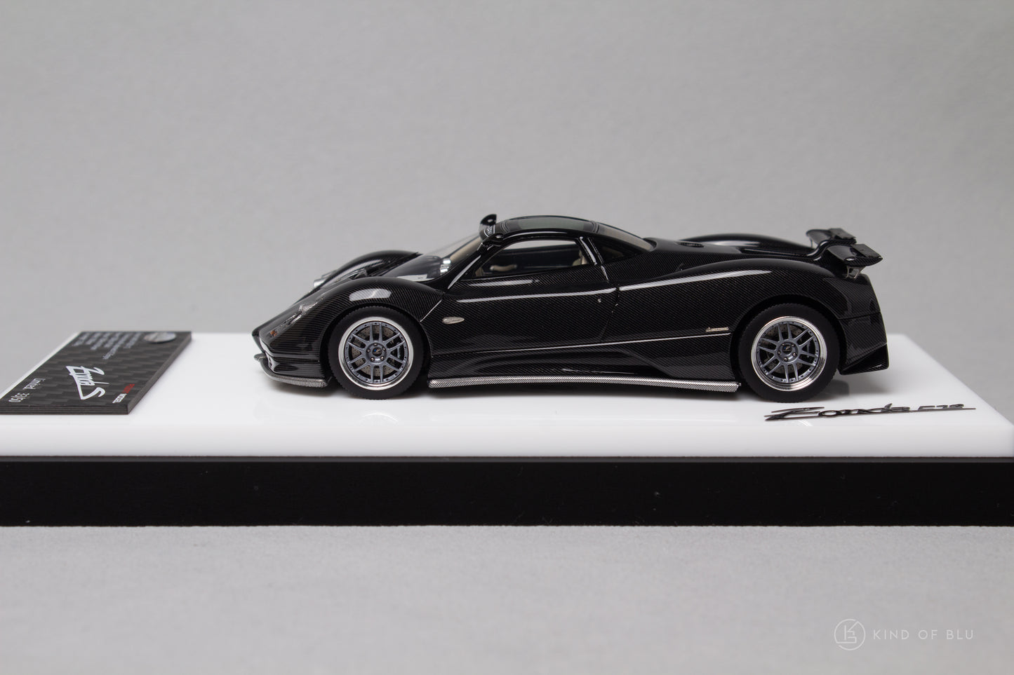 Pagani Zonda C12S in Full Black Carbon - lg430003g 2