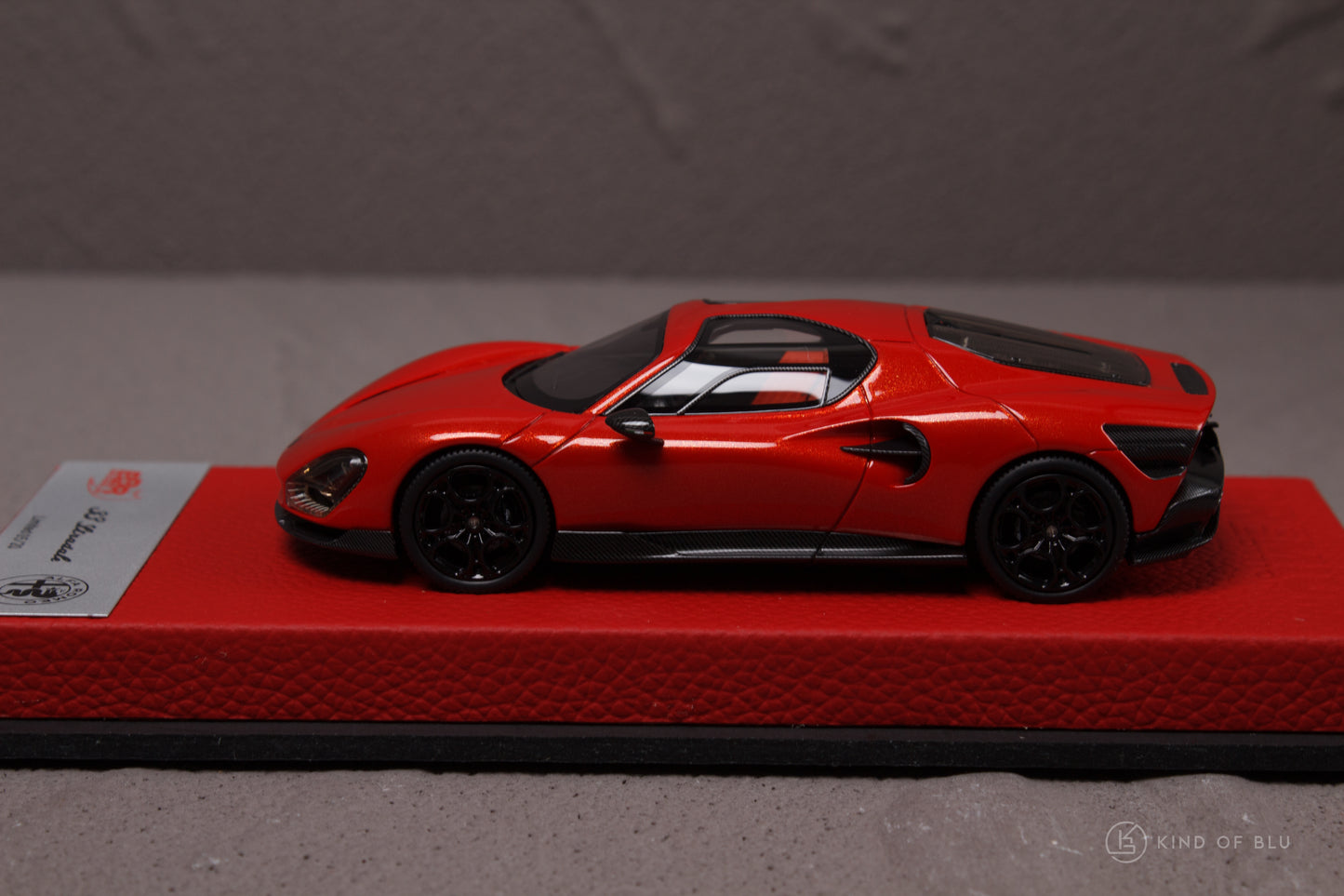 Alfa Romeo 33 Stradale in Arancione — bbrc317cpre 2