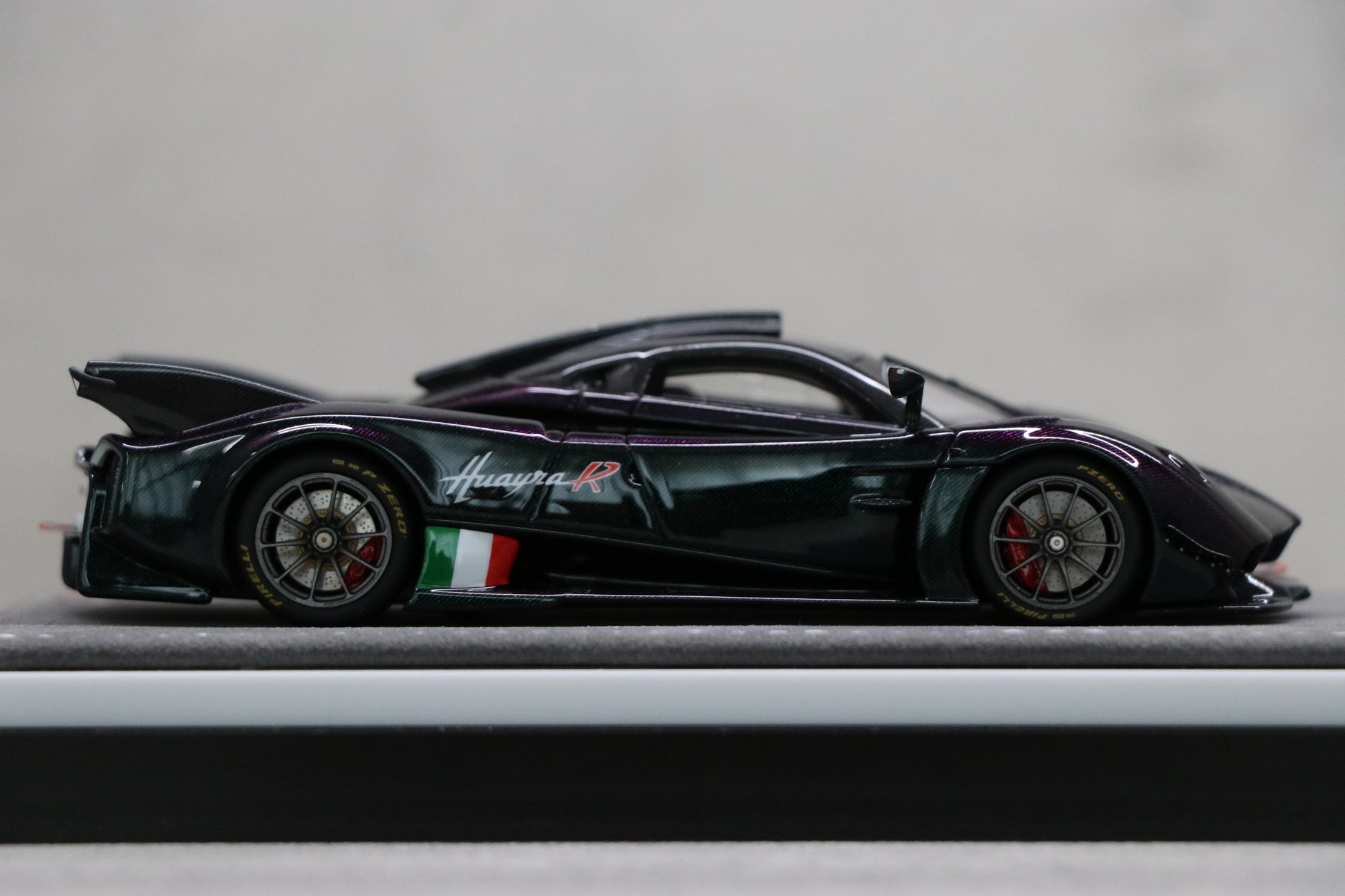 Pagani Huayra R in Andromeda — 05