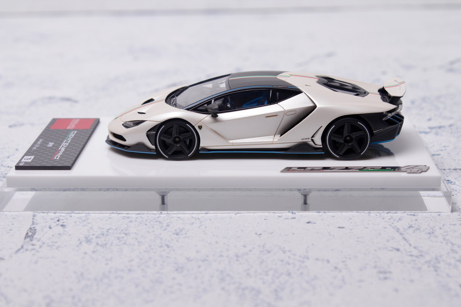 Lamborghini Centenario LP770-4 2016 Rear Wing up in Bianco Banopus — 02