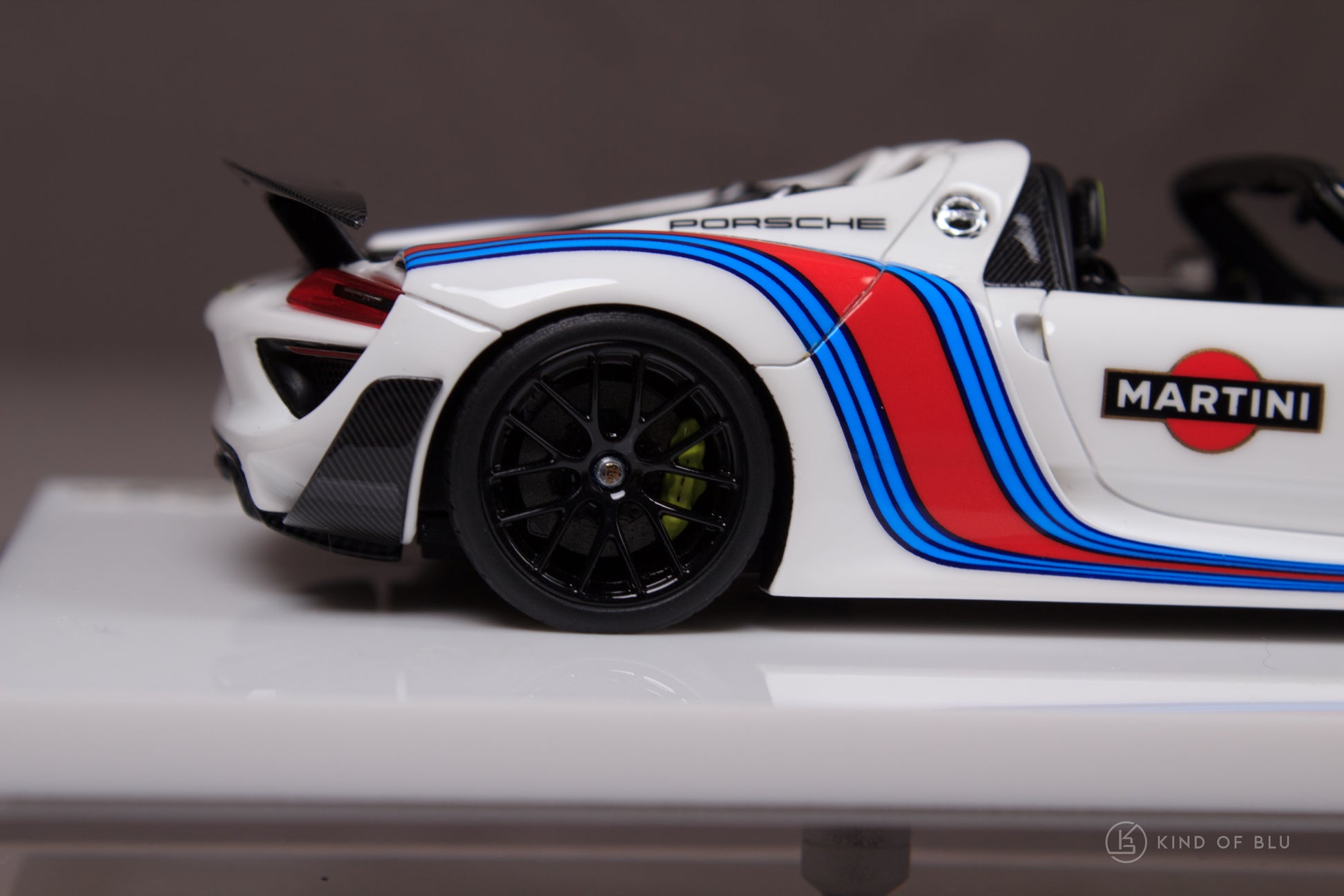 Porsche 918 Spyder weissach package 2011 Rear Wing up in Martini Livery — em812a 5