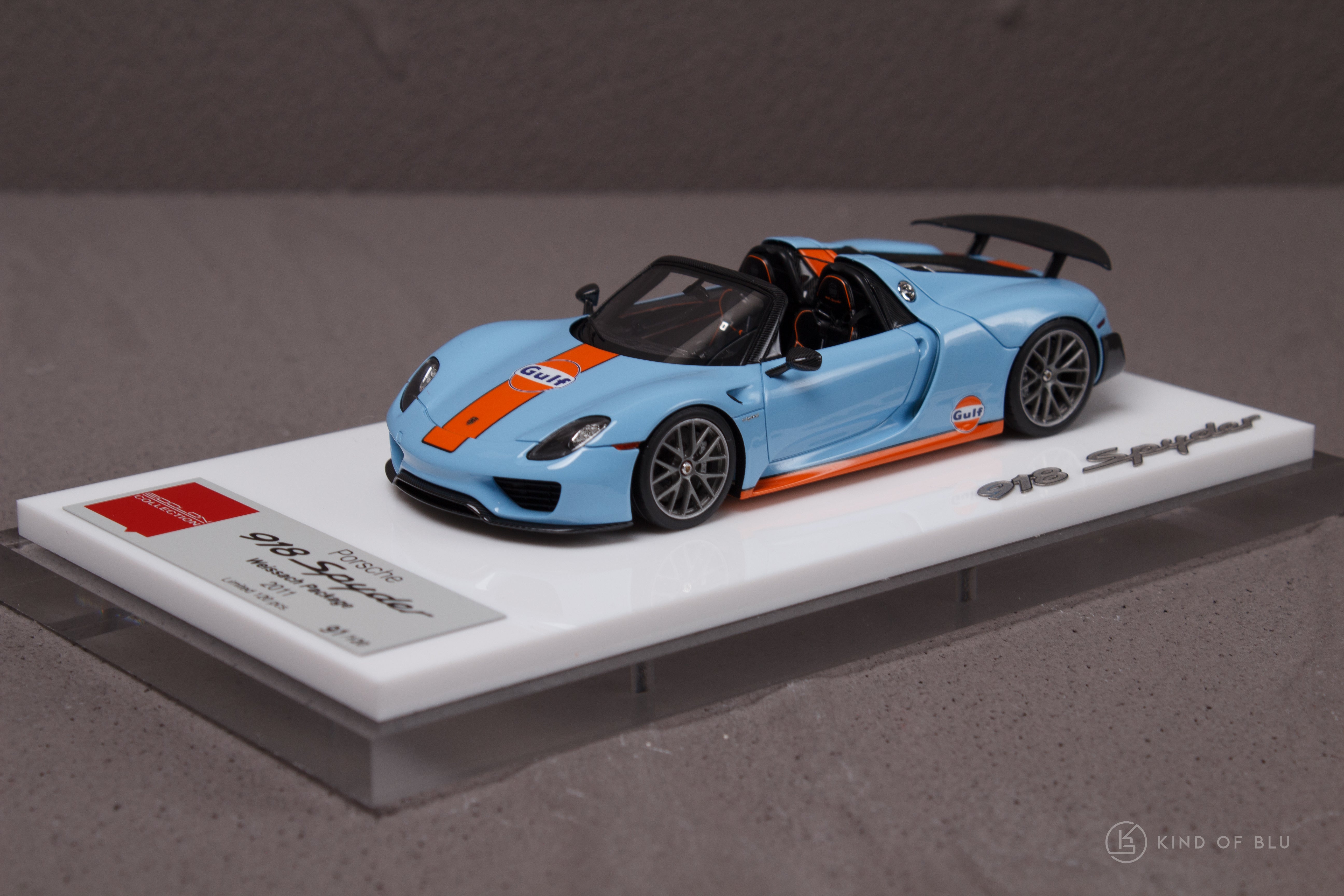 Porsche 918 Spyder weissach package 2011 Rear Wing up in Gulf