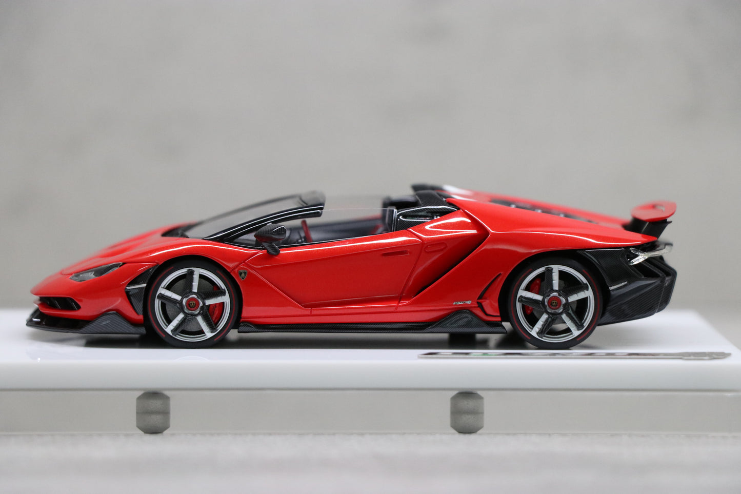 Lamborghini Centenario Roadster LP770-4 2016 Rear Wing up in Rosso Mars — 02