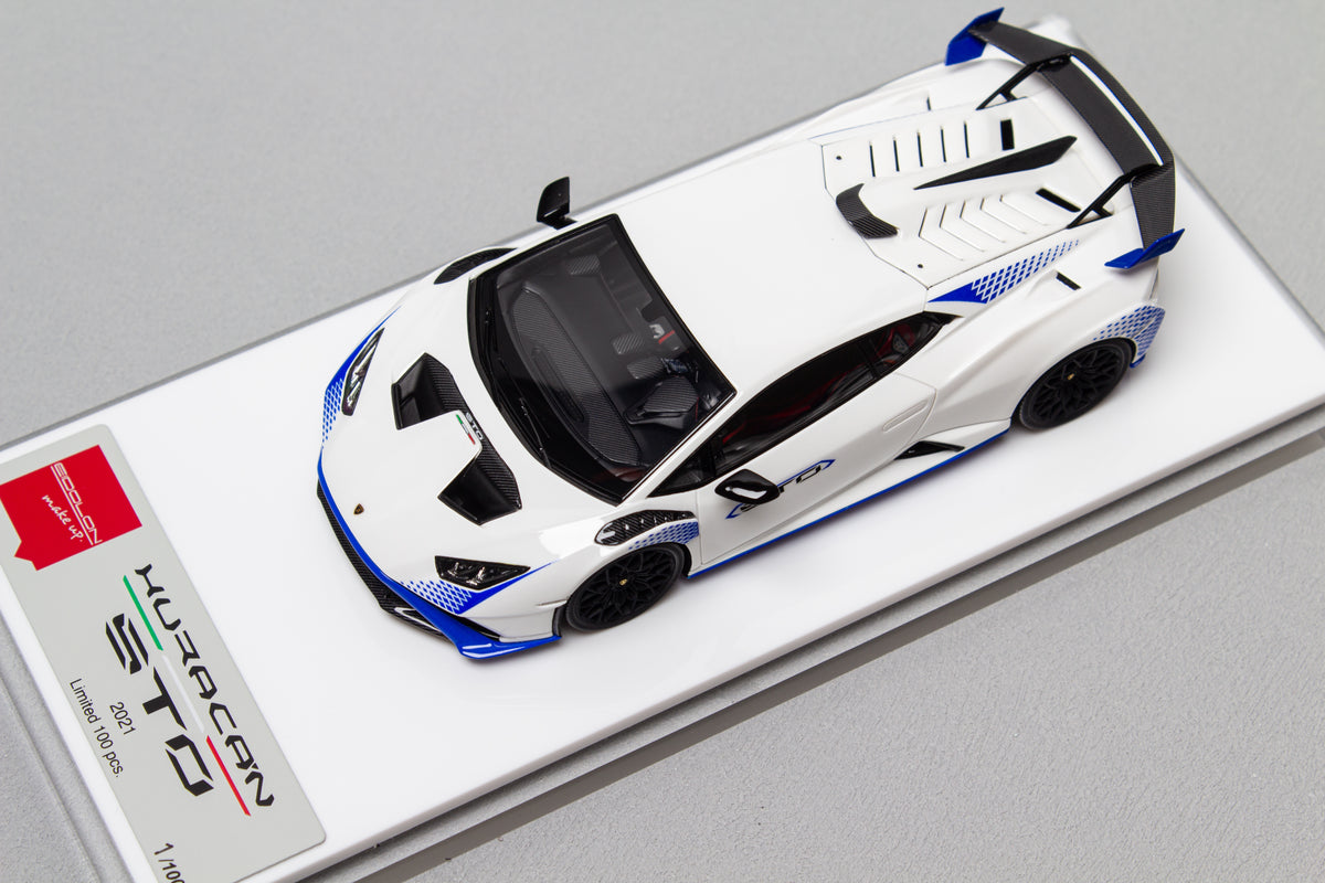 Lamborghini Huracan STO 2021 - EM737G 1