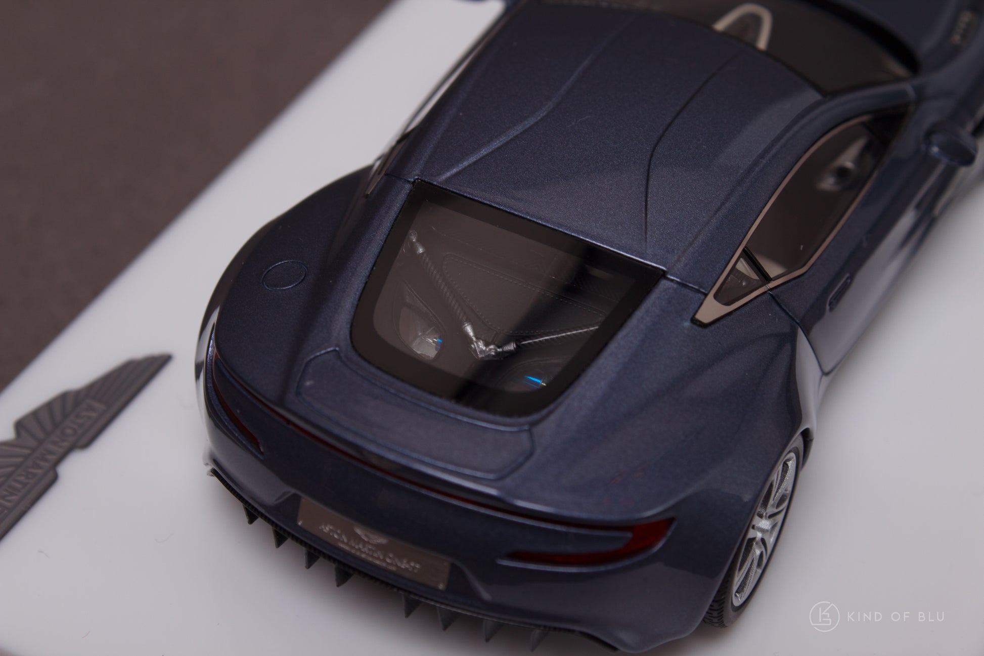 Aston Martin One-77  in Villa d'Este Blue — a 6