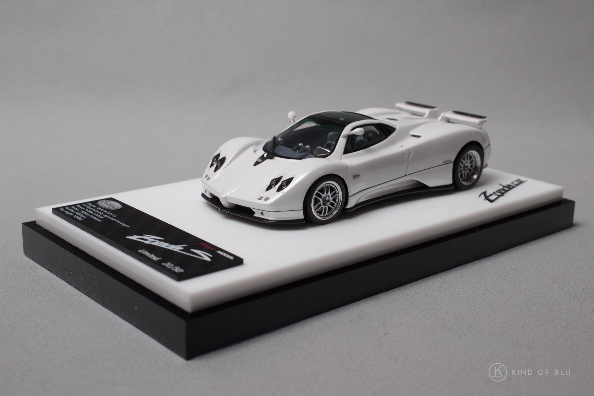 Pagani Zonda C12S in Pearl White - lg430003c 3