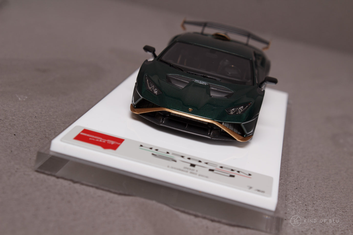 Lamborghini Huracan STO 2021 in Verde Hydra / Gold — em787d 5