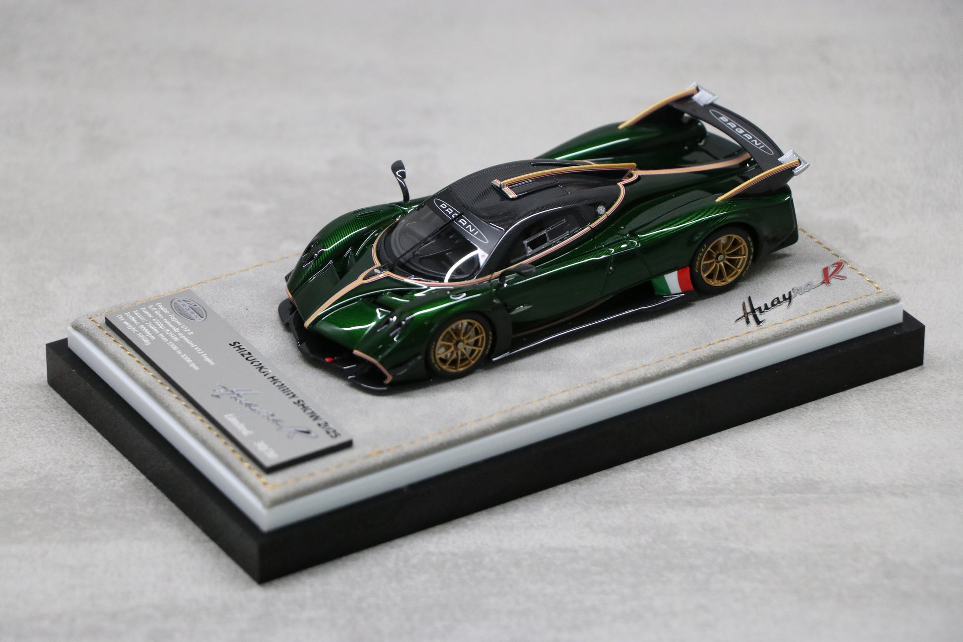 Pagani Huayra R in Transparent Verde Smeraldo — 03