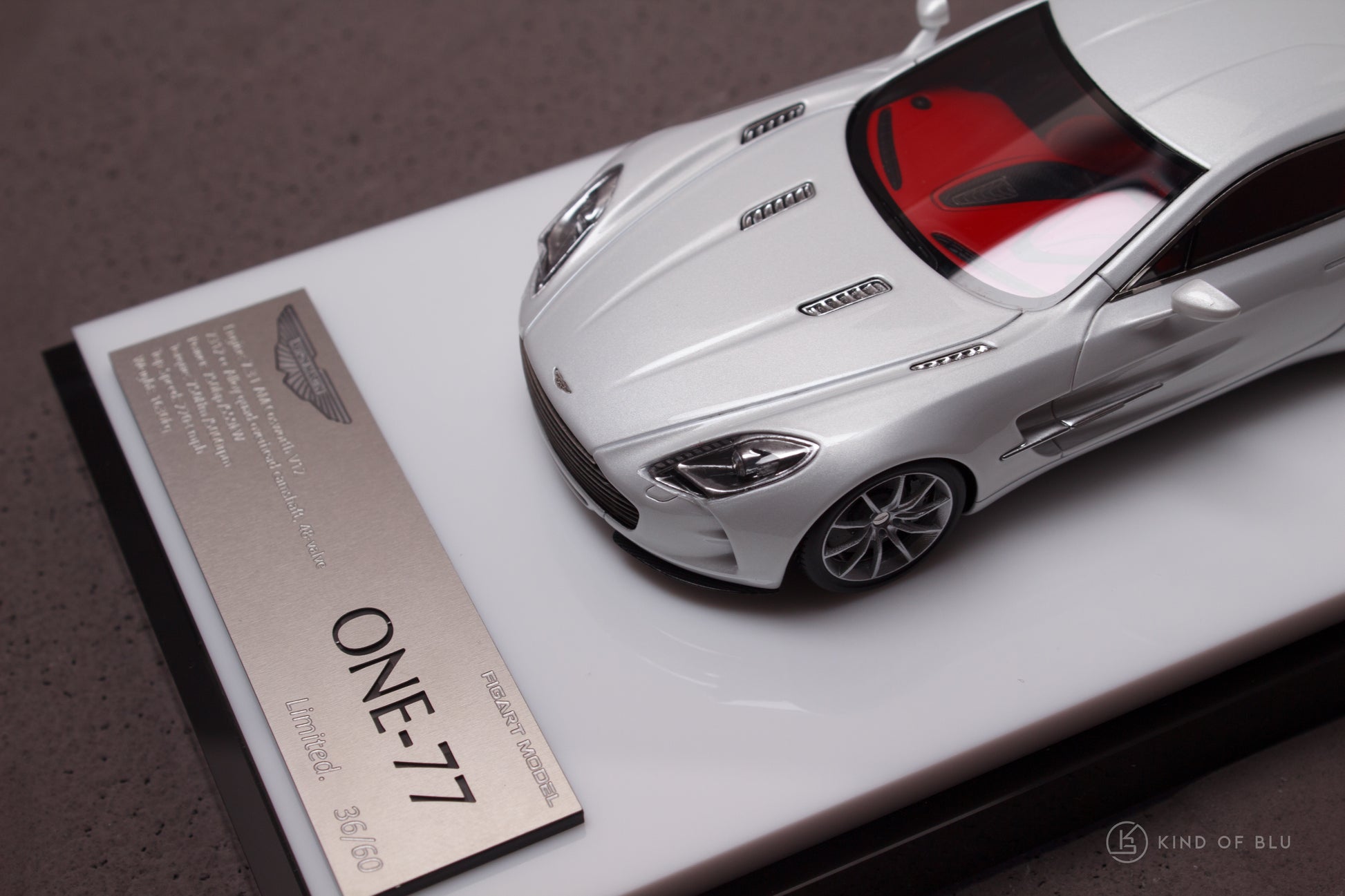 Aston Martin One-77  in Morning Frost White — d 1