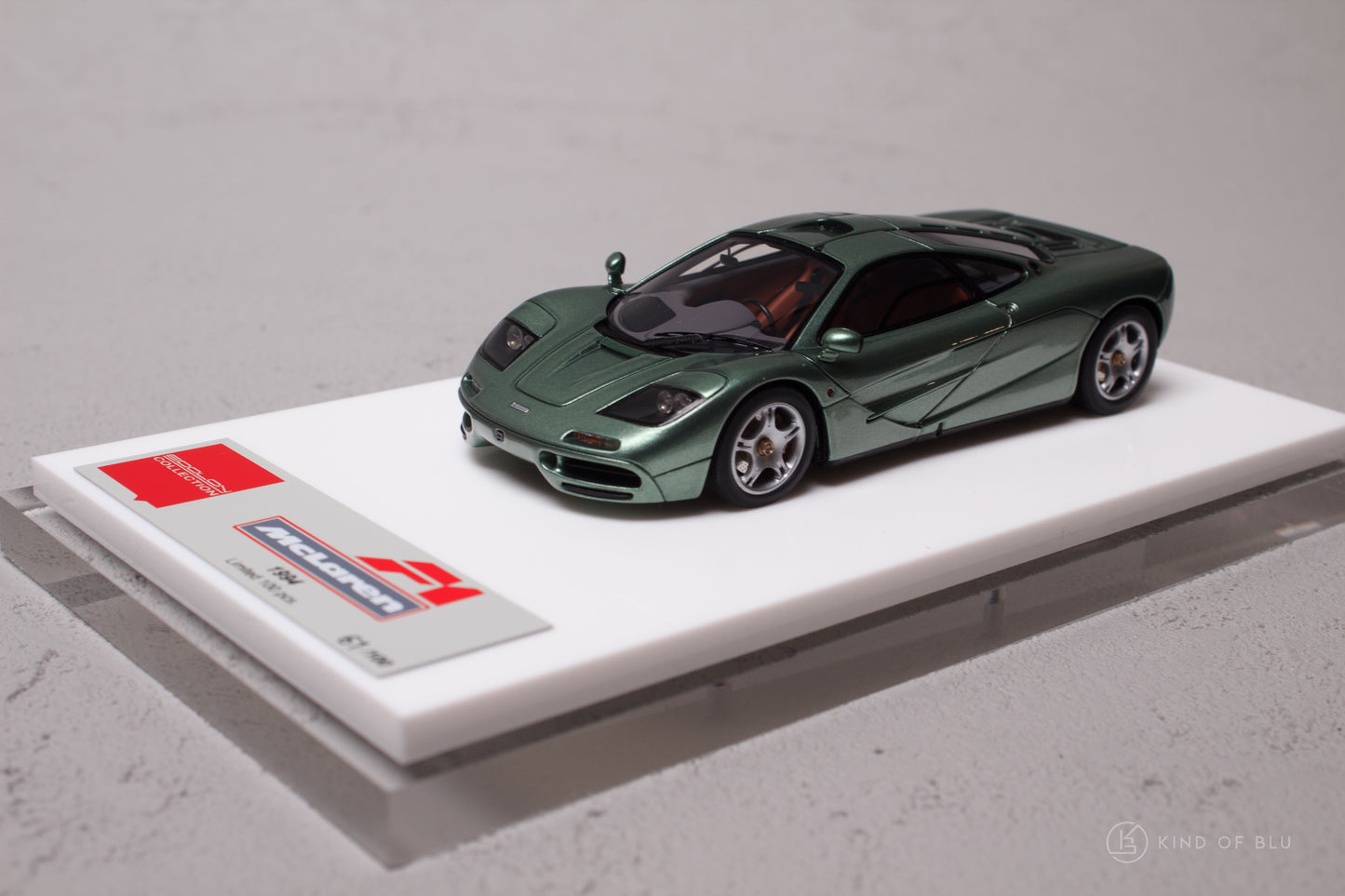 McLaren F1 Roadcar 1994 in Genesis Green Metallic - em748j 3