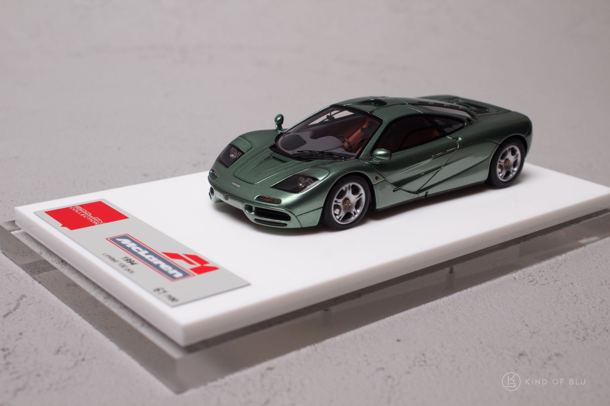 McLaren F1 Roadcar 1994 in Genesis Green Metallic - em748j 3
