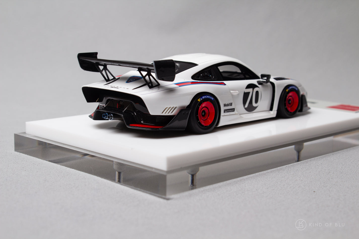 Porsche 935/19 2019 in Martini Livery - em726a 4
