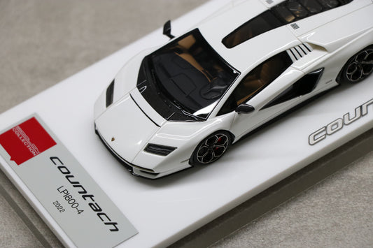 Make Up Eidolon Lamborghini Countach LPI 800-4 2022 in Pearl White
