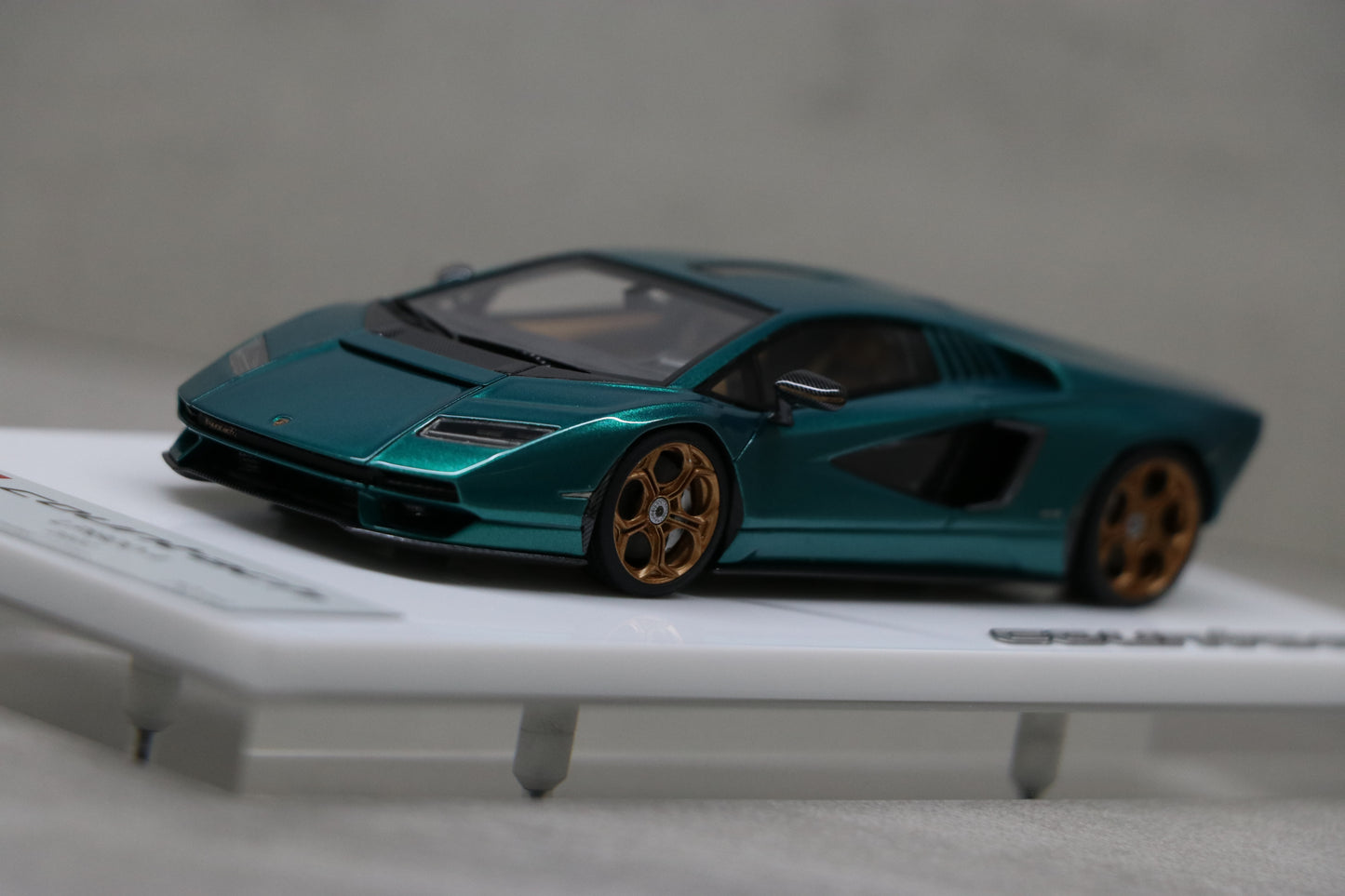 Make Up Eidolon Lamborghini Countach LPI 800-4 2022 in Verde Abete