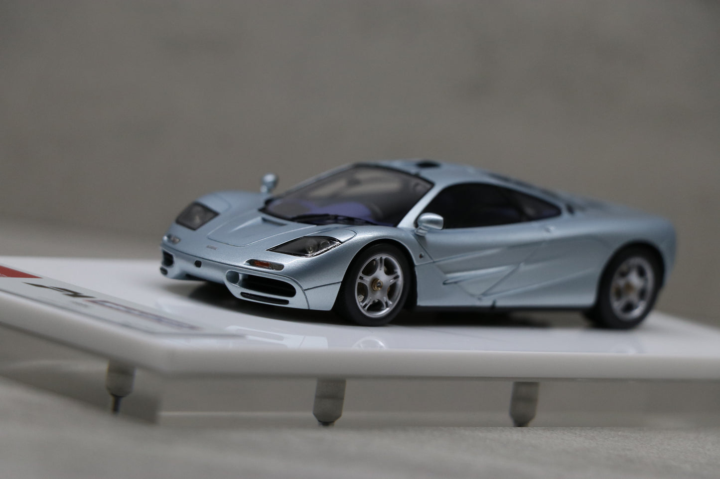 Make Up Eidolon McLaren F1 Roadcar 1994 in Pale Blue Metallic