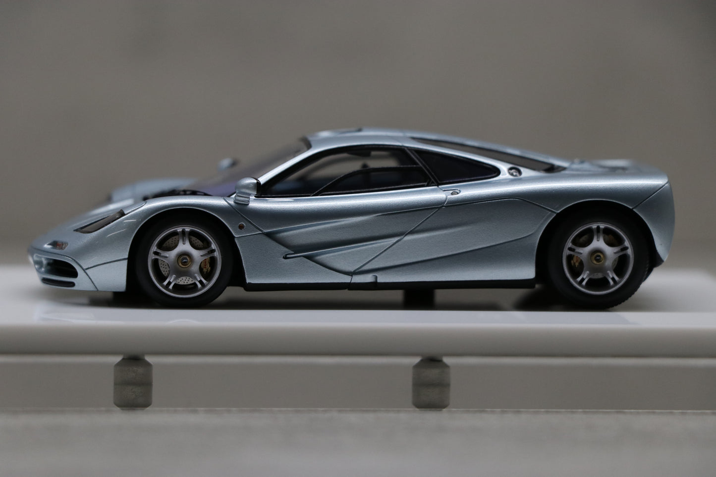Make Up Eidolon McLaren F1 Roadcar 1994 in Pale Blue Metallic