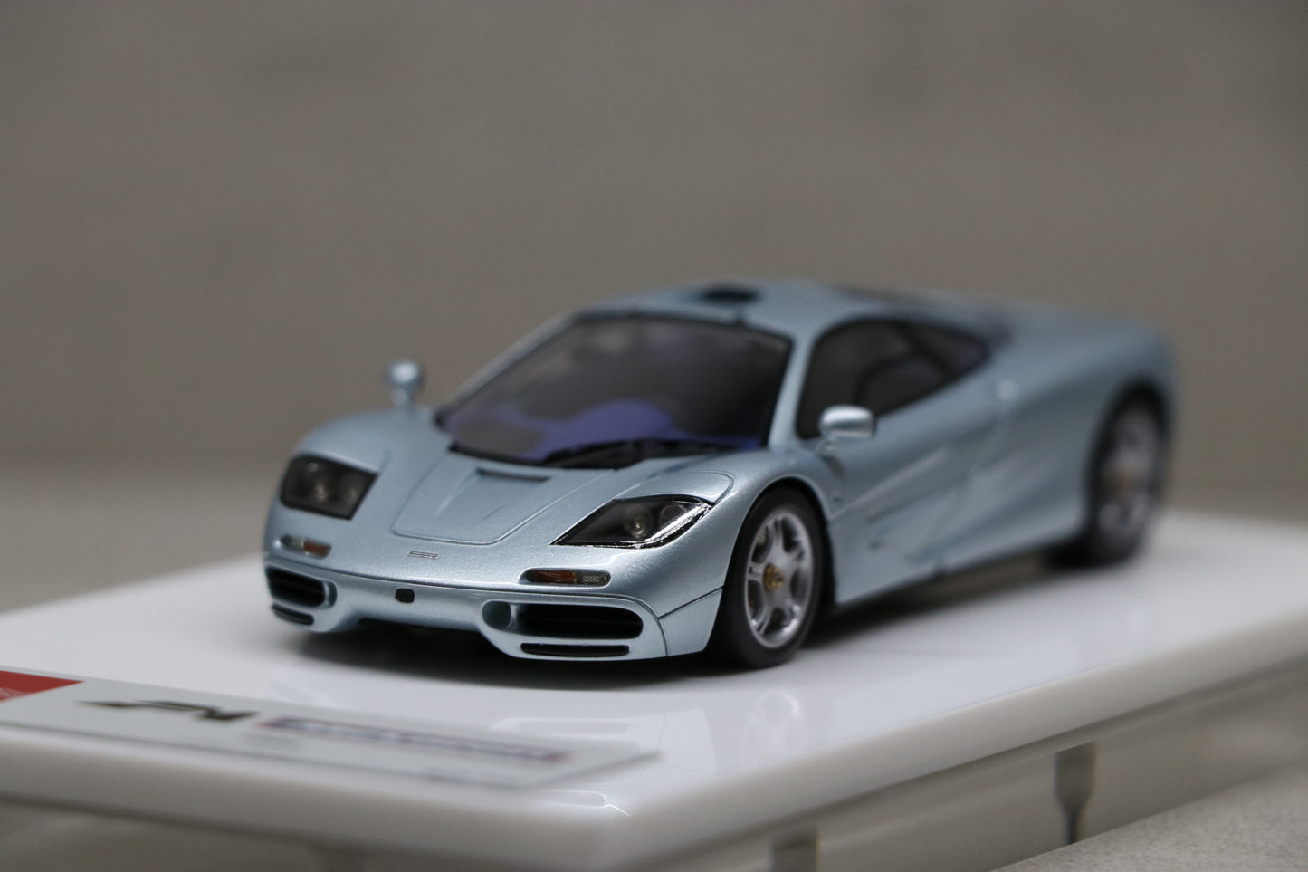 Make Up Eidolon McLaren F1 Roadcar 1994 in Pale Blue Metallic