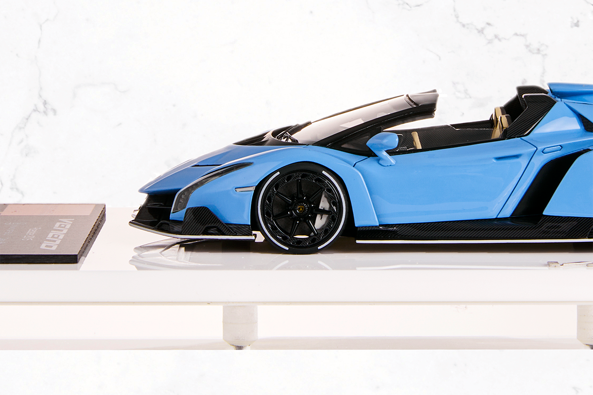 Make Up Eidolon Collection 1:43 Lamborghini Veneno Roadster Cielo Blu