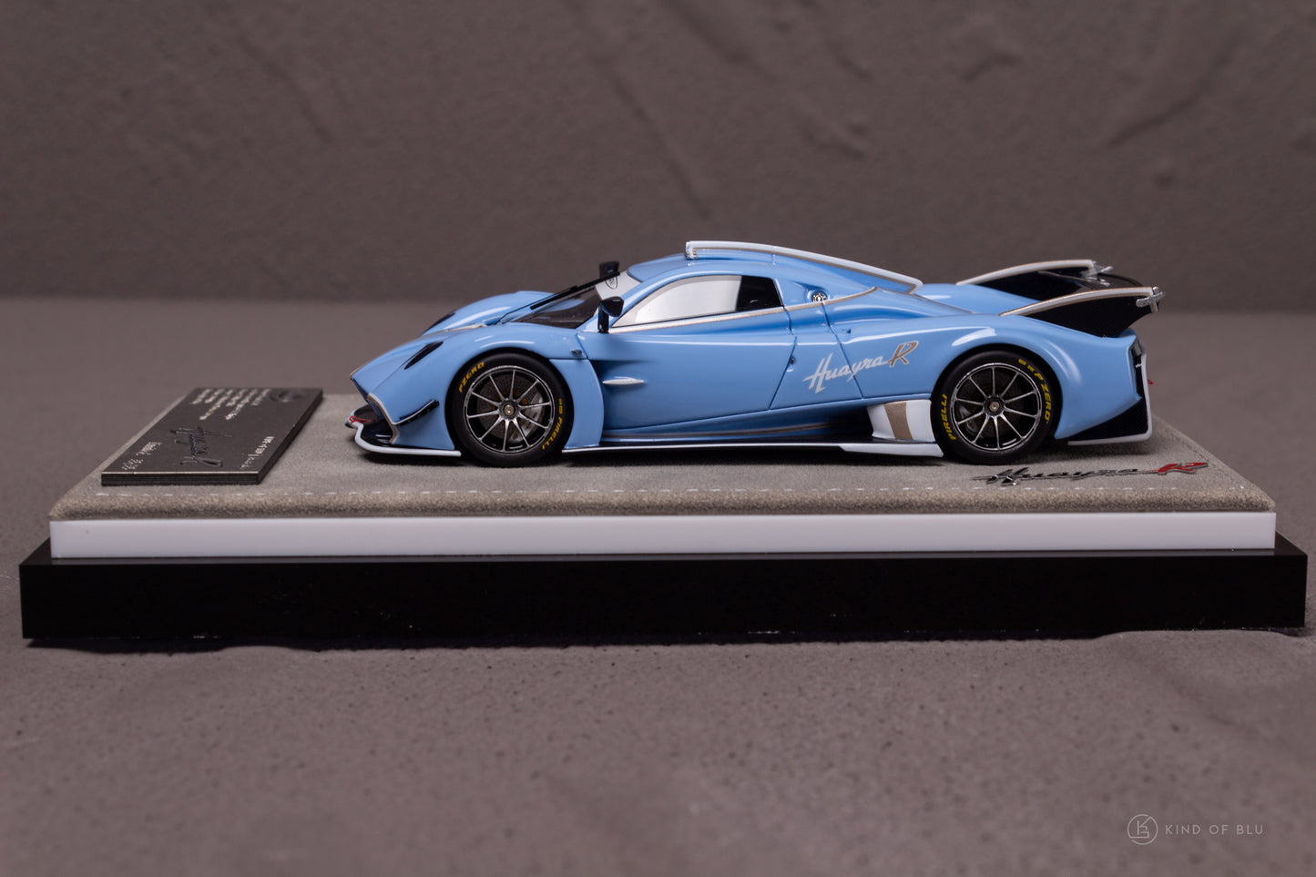 Pagani Huayra R in Azzurro La Plata